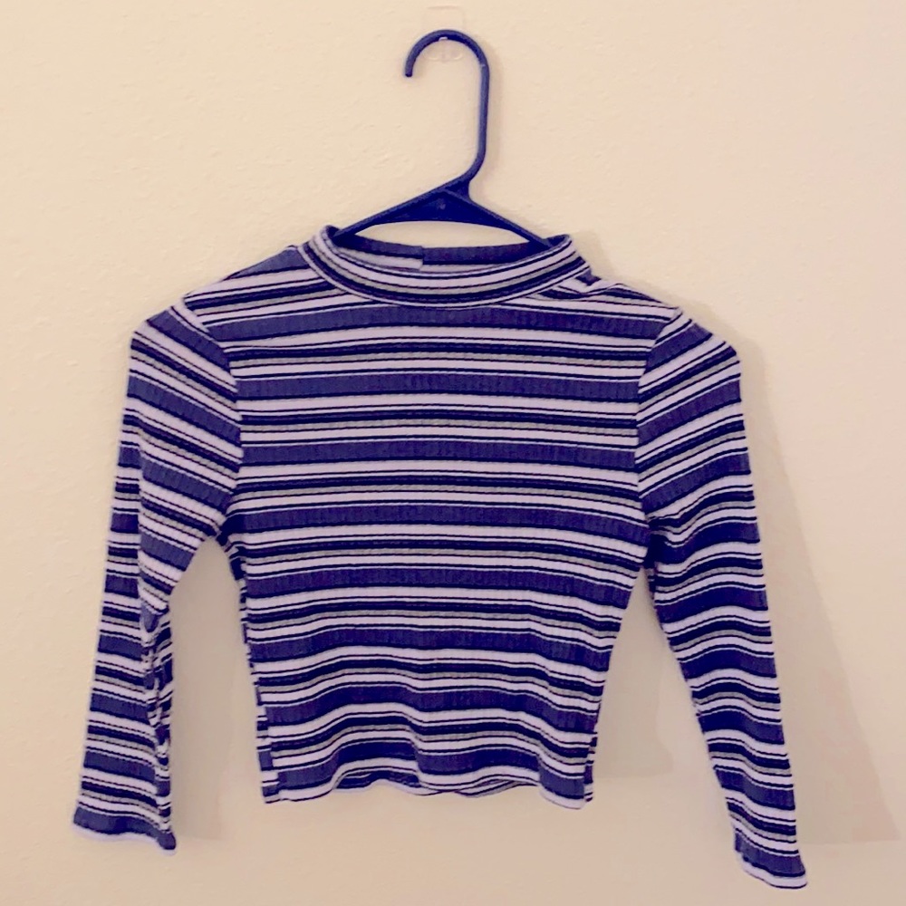 Cisa blue striped crop top